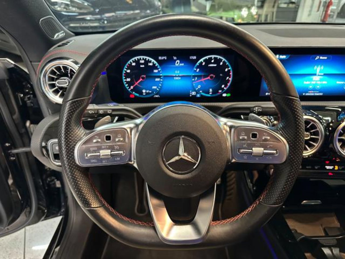 Mercedes-Benz CLA Shooting Brake 250 Automatic 4Matic Shooting Brake Business (20)