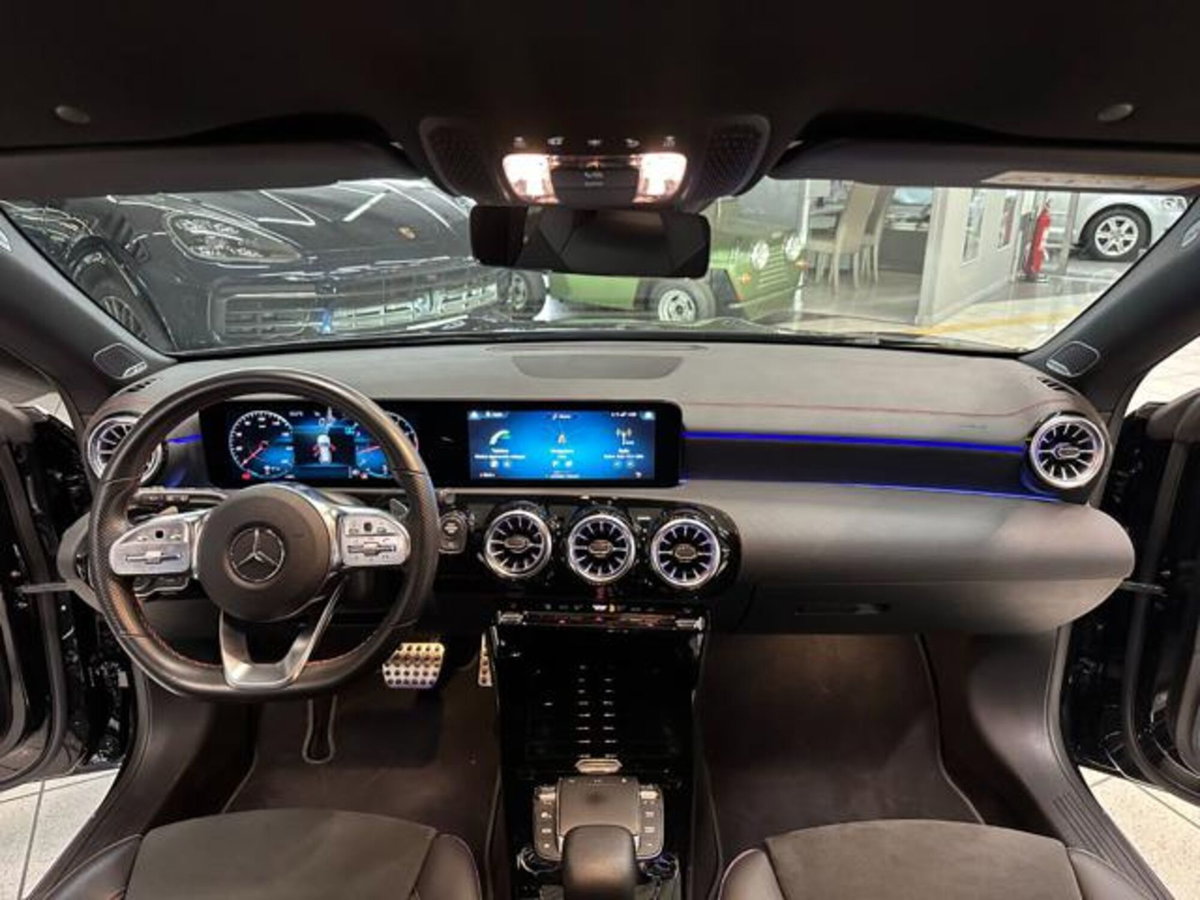 Mercedes-Benz CLA Shooting Brake 250 Automatic 4Matic Shooting Brake Business (8)
