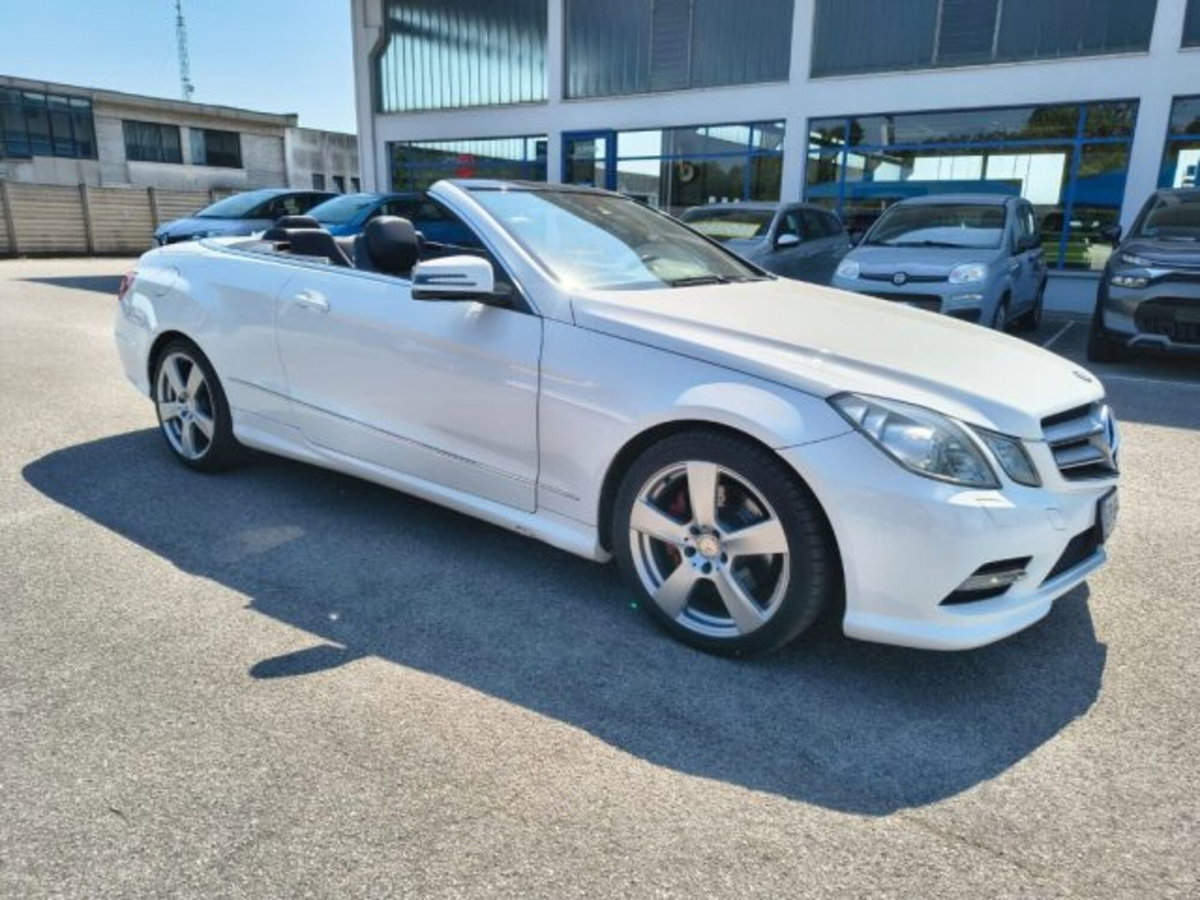 Mercedes-Benz Classe E Cabrio 220 CDI Cabrio BlueEFFICIENCY (3)