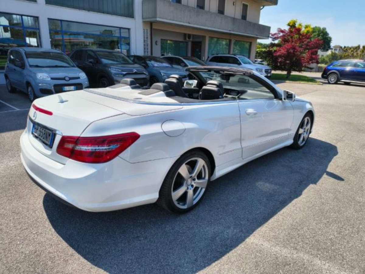 Mercedes-Benz Classe E Cabrio 220 CDI Cabrio BlueEFFICIENCY (4)