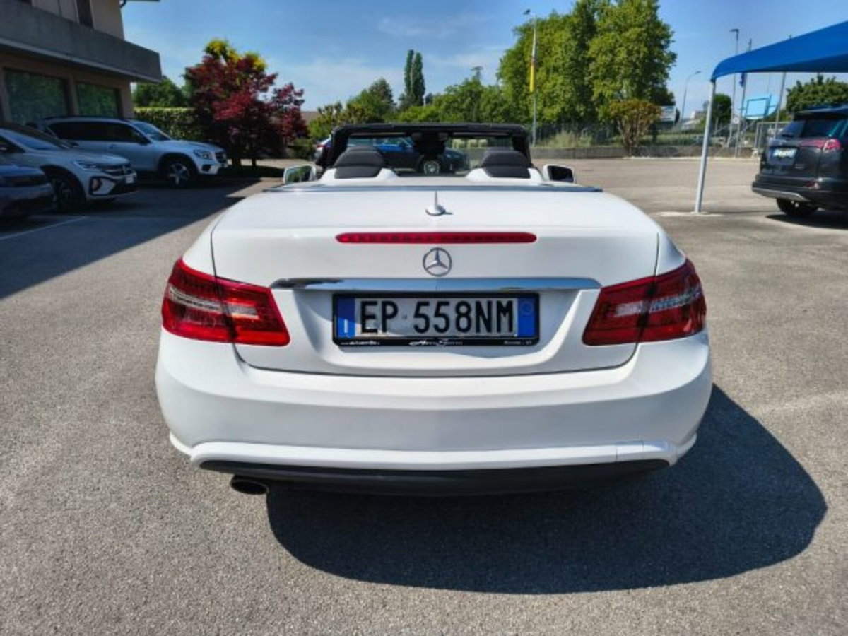 Mercedes-Benz Classe E Cabrio 220 CDI Cabrio BlueEFFICIENCY (5)