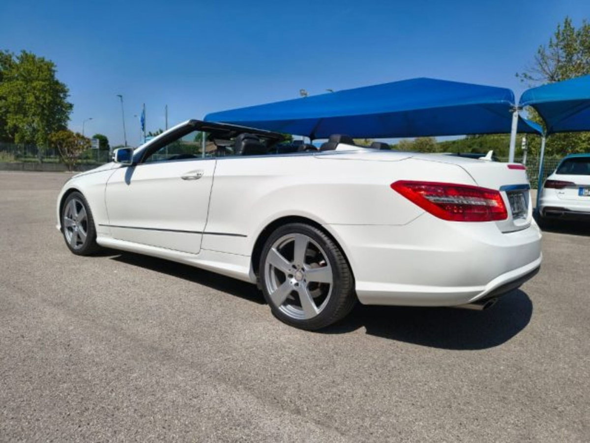 Mercedes-Benz Classe E Cabrio 220 CDI Cabrio BlueEFFICIENCY (6)