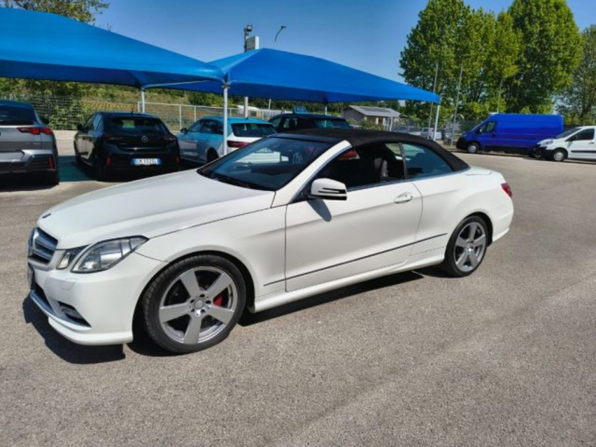 Mercedes-Benz Classe E Cabrio 220 CDI Cabrio BlueEFFICIENCY (8)