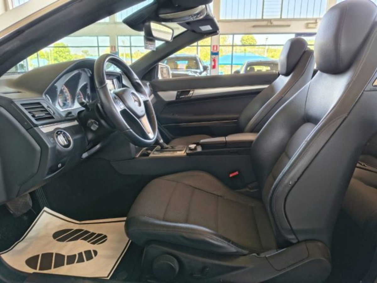 Mercedes-Benz Classe E Cabrio 220 CDI Cabrio BlueEFFICIENCY (9)
