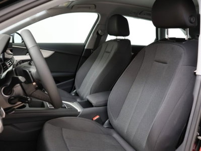 Audi A4 Avant 35 TFSI S tronic S line edition (8)
