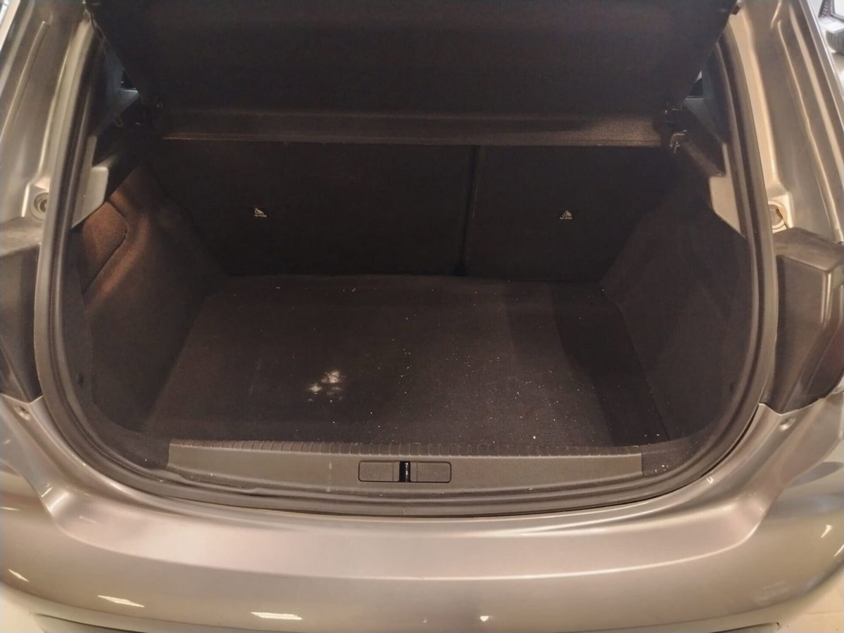 Peugeot 208 PureTech 100 Stop&Start 5 porte Allure (19)