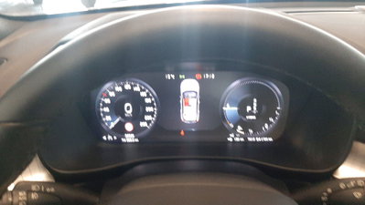 Volvo XC40 T5 Recharge Plug-in Hybrid automatico Core (19)