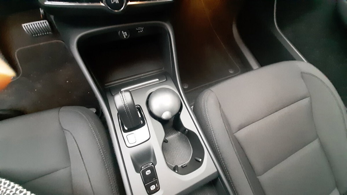 Volvo XC40 T5 Recharge Plug-in Hybrid Inscription Expression (13)