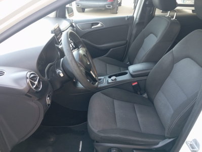 Mercedes-Benz Classe B 200 CDI BlueEFFICIENCY Executive (15)