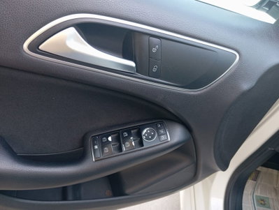Mercedes-Benz Classe B 200 CDI BlueEFFICIENCY Executive (17)