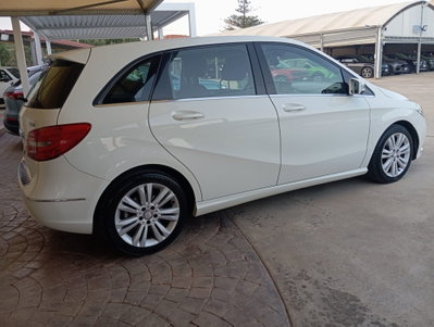 Mercedes-Benz Classe B 200 CDI BlueEFFICIENCY Executive (8)