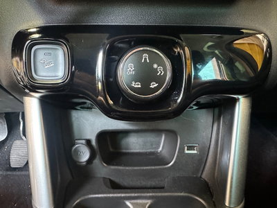 Citroen C3 Aircross BlueHDi 110 S&S Shine Pack (19)