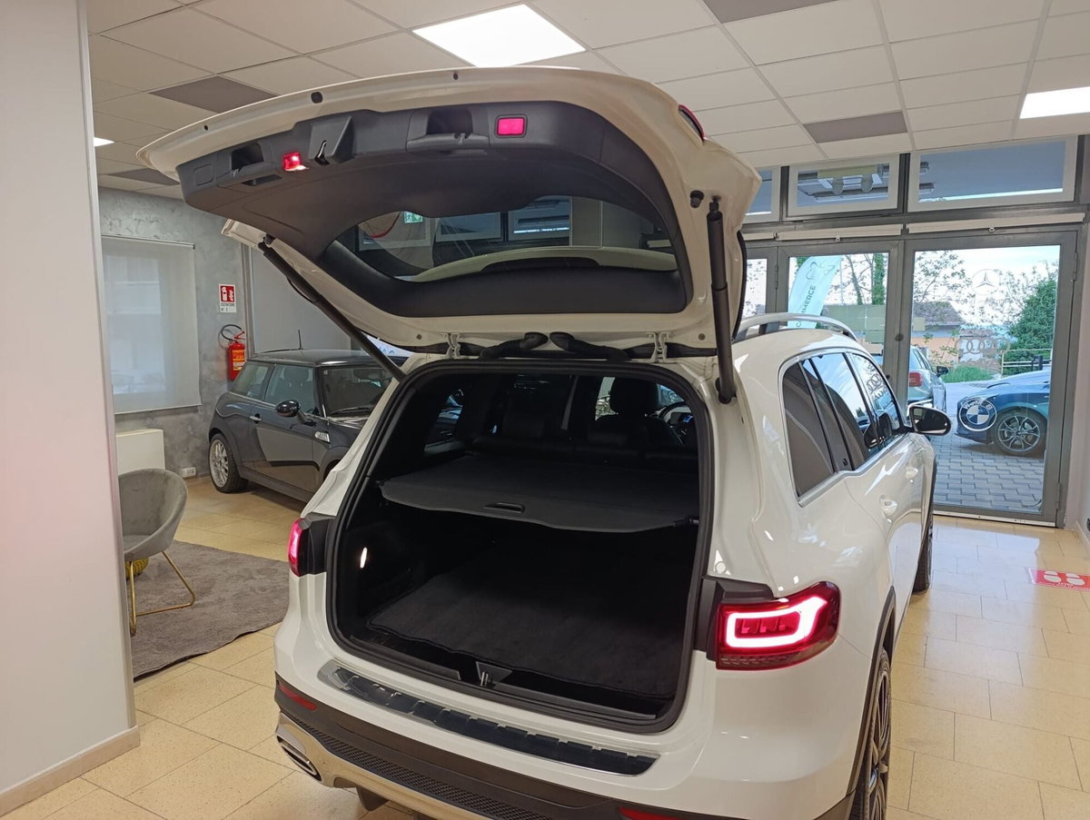 Mercedes-Benz GLB 200 d Automatic 4Matic Premium (10)