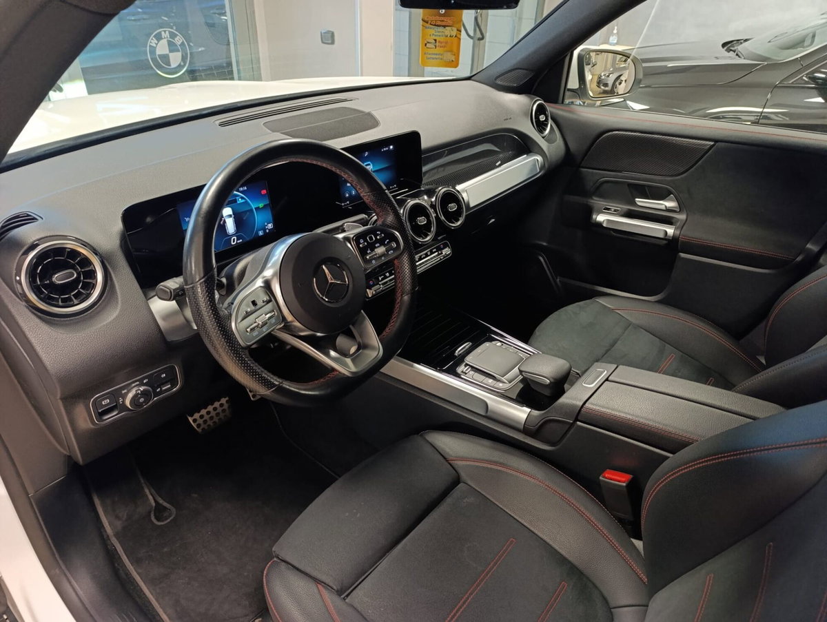 Mercedes-Benz GLB 200 d Automatic 4Matic Premium (14)
