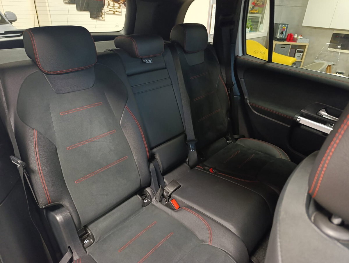Mercedes-Benz GLB 200 d Automatic 4Matic Premium (16)