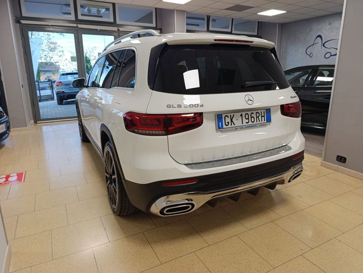 Mercedes-Benz GLB 200 d Automatic 4Matic Premium (6)