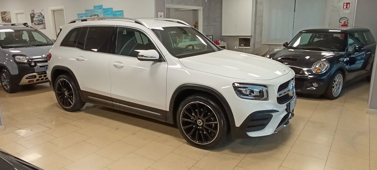 Mercedes-Benz GLB 200 d Automatic 4Matic Premium (7)