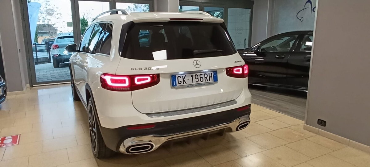 Mercedes-Benz GLB 200 d Automatic 4Matic Premium (8)
