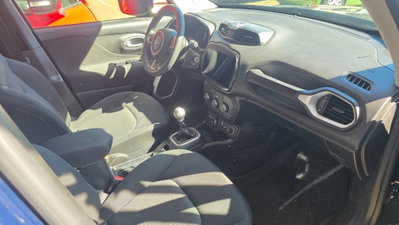 Jeep Renegade 2.0 Mjt 140CV 4WD Active Drive Limited (11)