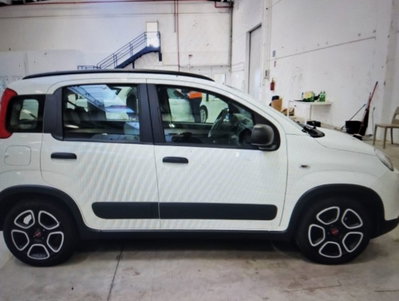 Fiat Panda 1.0 FireFly S&S Hybrid City Life (2)