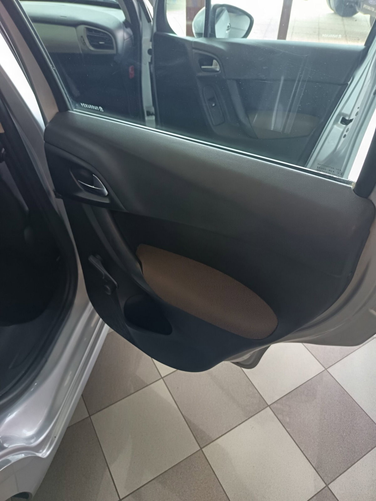 Citroen C3 1.2 VTi 82 Seduction (14)