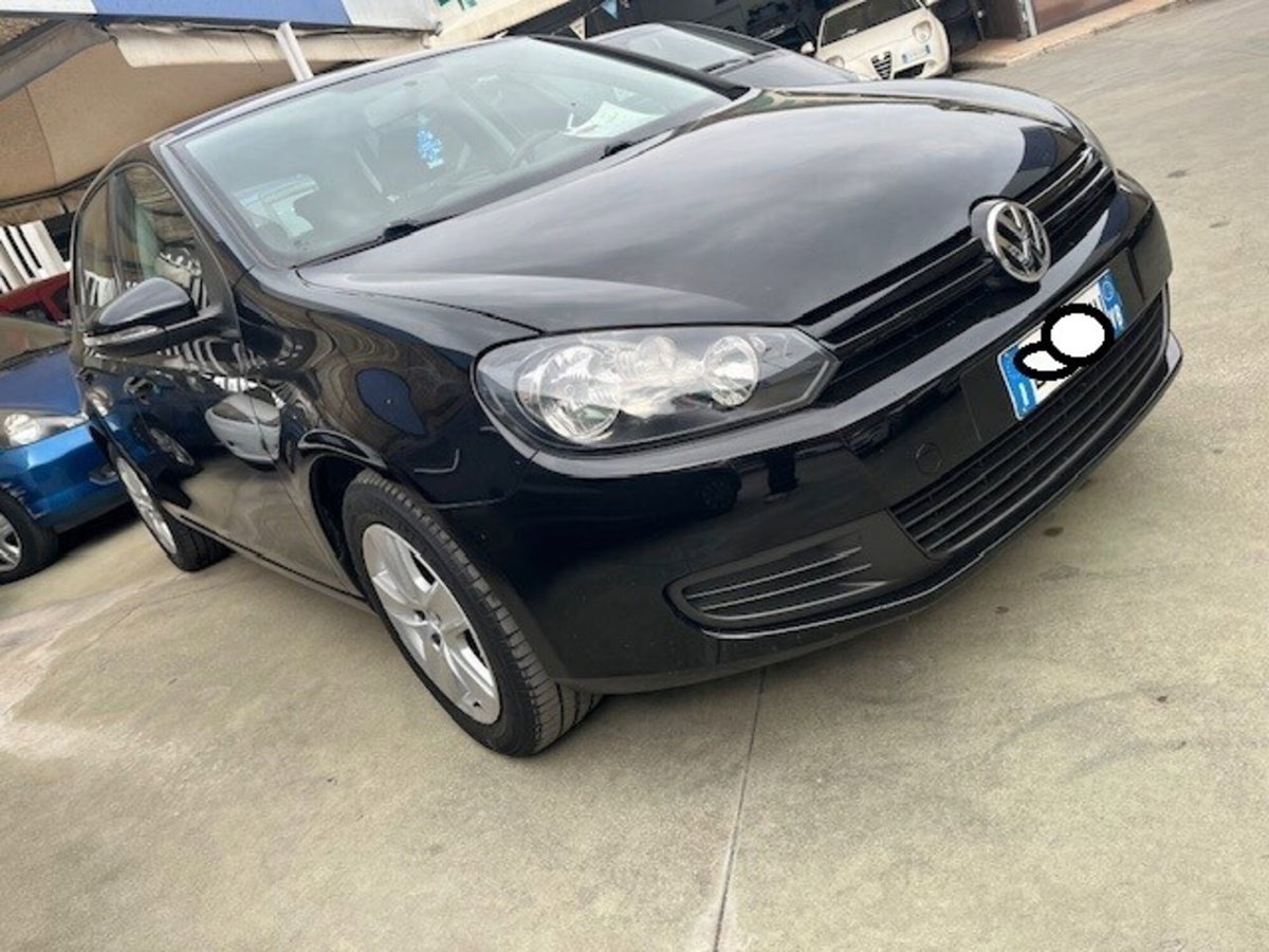 Volkswagen Golf 1.6 TDI DPF 5p. Highline (4)
