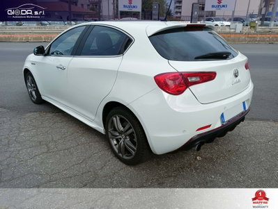 Alfa Romeo Giulietta 2.0 JTDm Super 175cv tct (6)