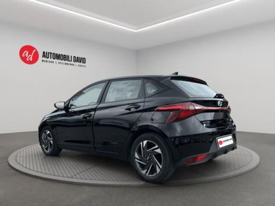 Hyundai i20 1.2 mpi Connectline mt (3)