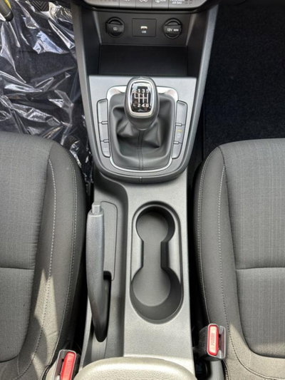 Hyundai Kona 1.0 T-GDI Hybrid 48V iMT XTech (12)