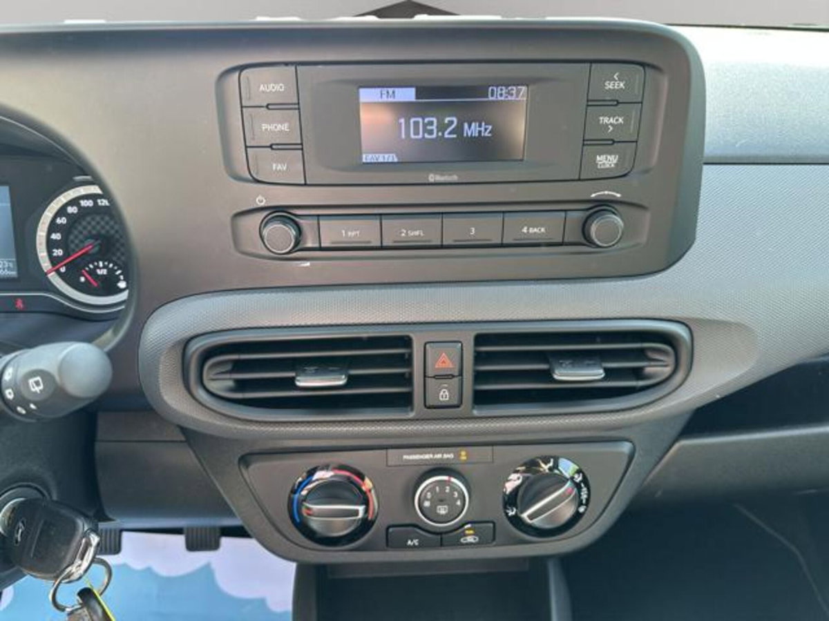 Hyundai i10 1.0 MPI Prime (10)