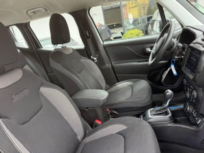 Jeep Renegade 1.3 T4 190CV PHEV 4xe AT6 Limited (9)