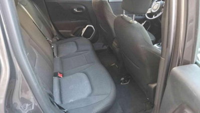 Jeep Renegade 2.0 Mjt 140CV 4WD Active Drive Longitude (12)