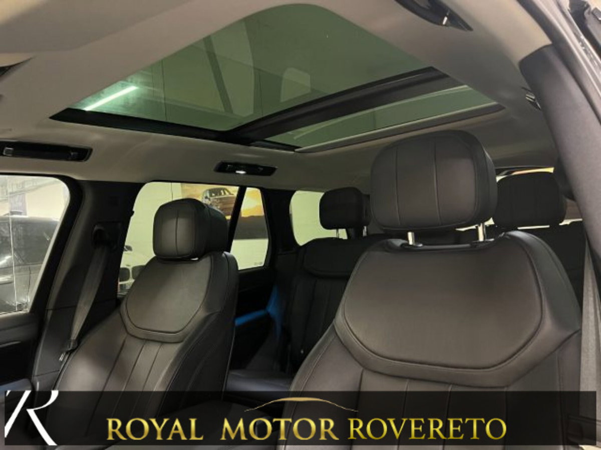 Land Rover Range Rover 3.0D l6 HSE (8)