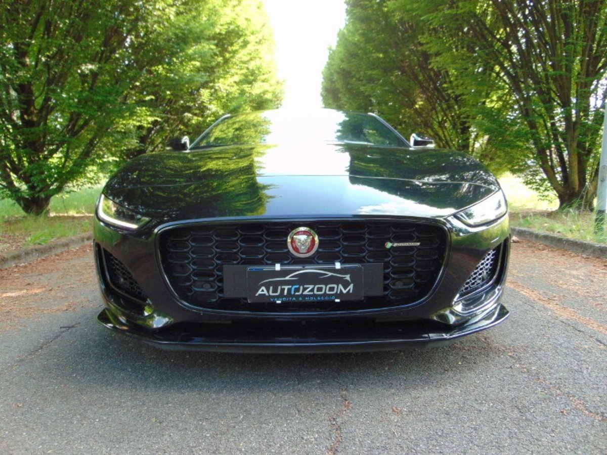 Jaguar F-Type Coupé 2.0 aut. Coupé R-Dynamic Black (16)