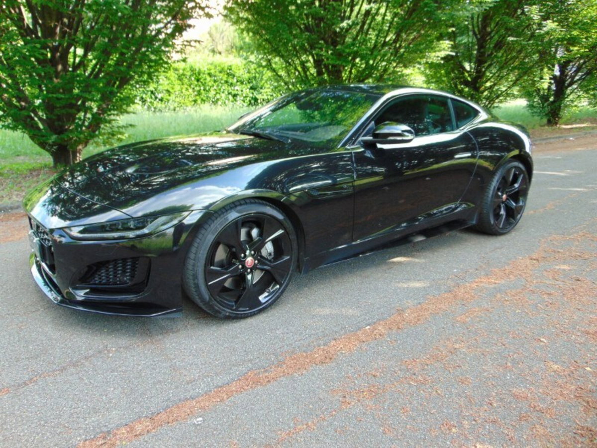 Jaguar F-Type Coupé 2.0 aut. Coupé R-Dynamic Black (3)