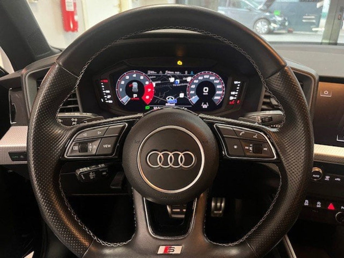 Audi A1 Sportback 40 TFSI S tronic S line edition (7)