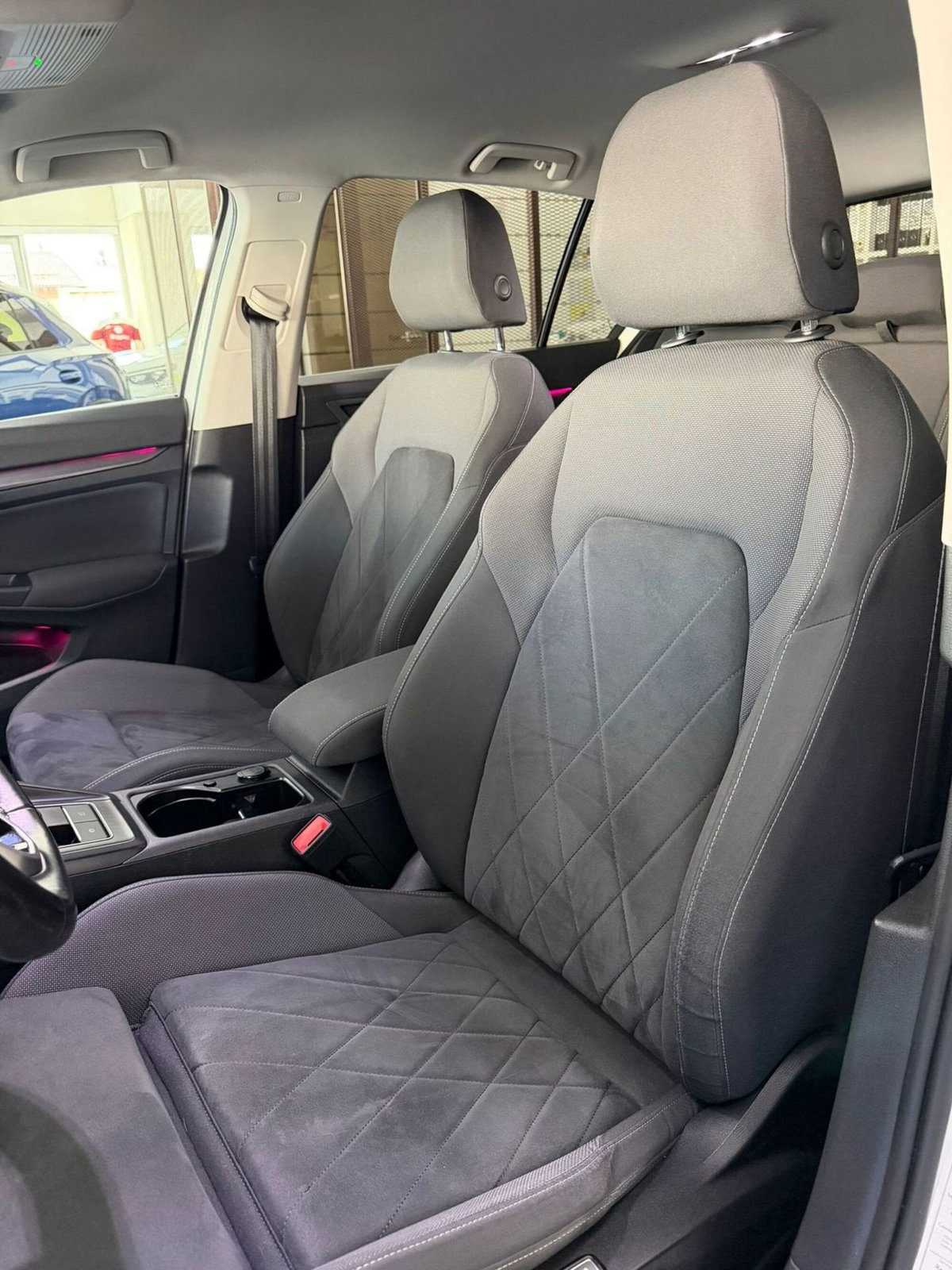 Volkswagen Golf 1.5 TSI EVO ACT Style (19)