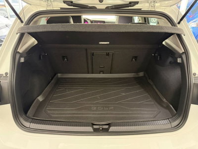 Volkswagen Golf 1.5 TSI EVO ACT Style (9)