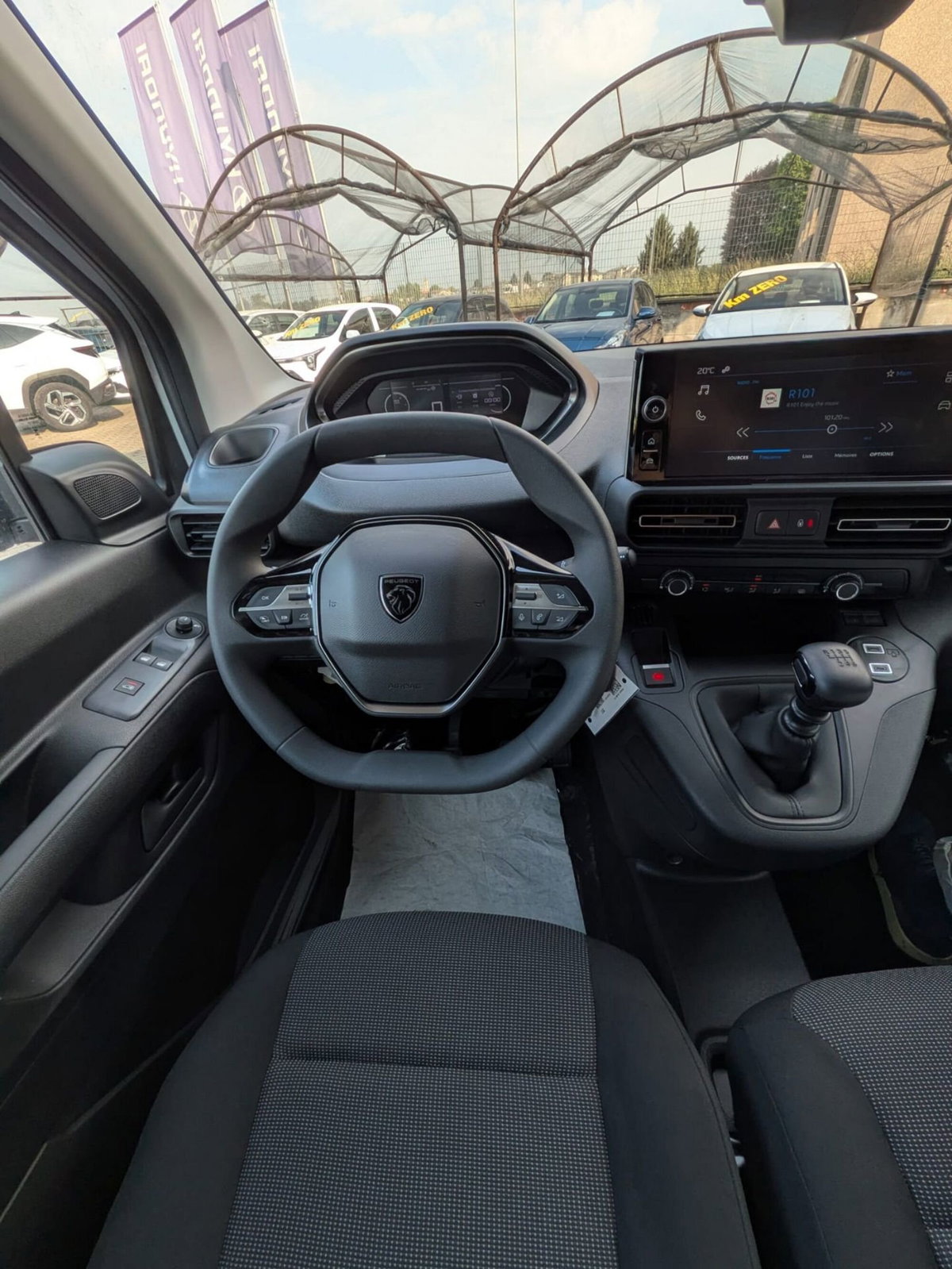 Peugeot Partner Furgone XL 1.5 diesel 130cv S&S (15)