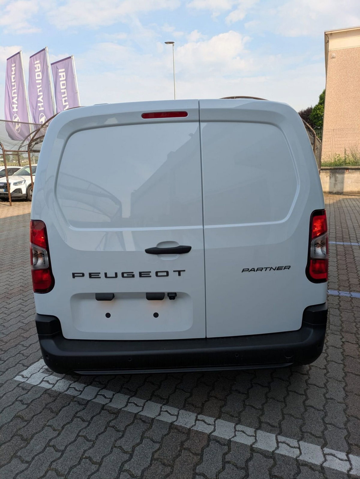 Peugeot Partner Furgone XL 1.5 diesel 130cv S&S (6)
