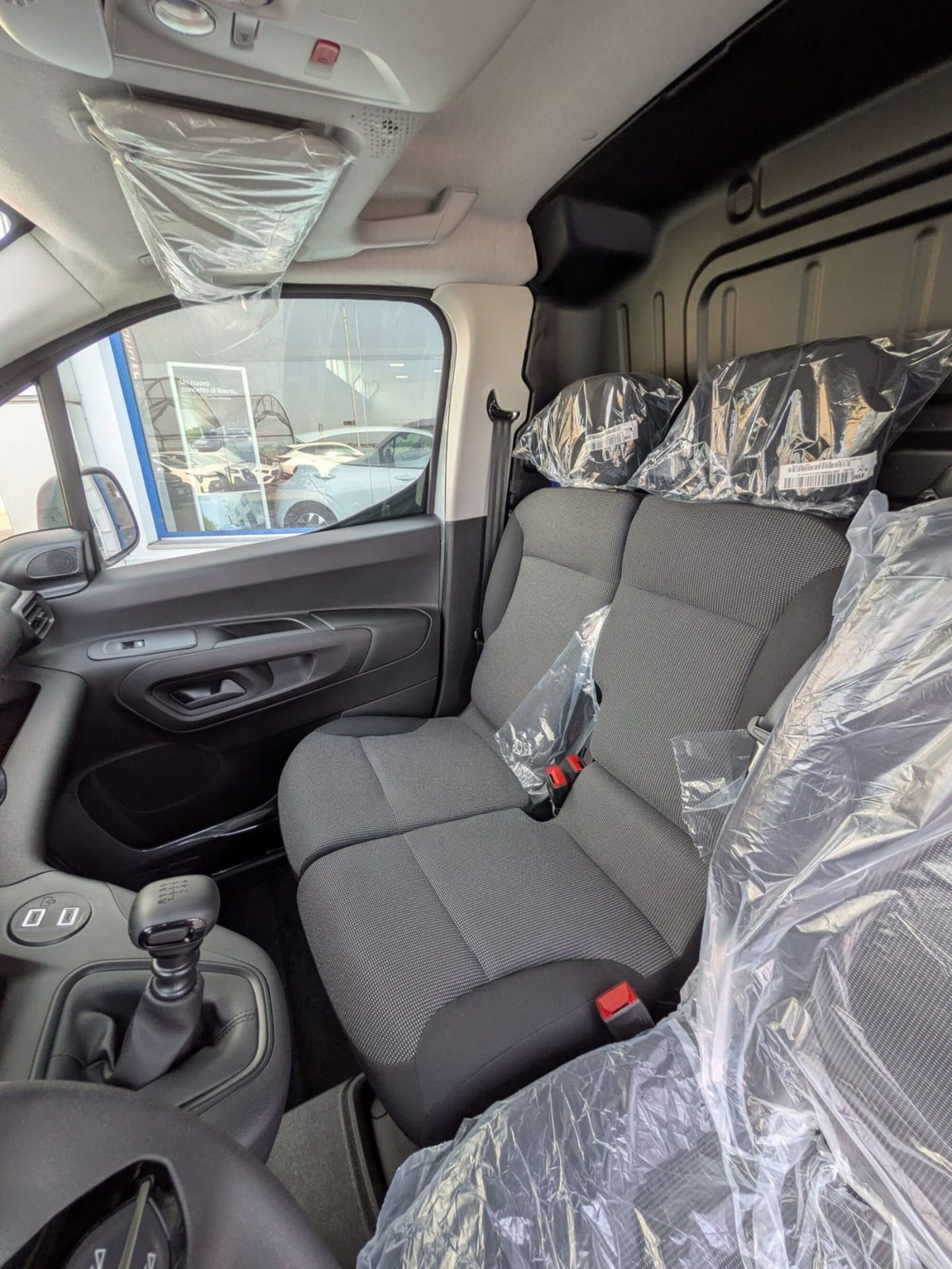 Peugeot Partner Furgone XL 1.5 diesel 130cv S&S (8)