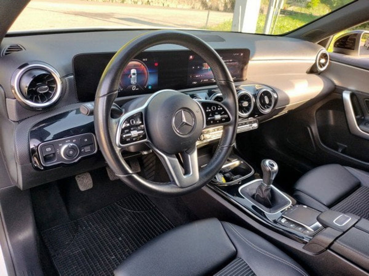Mercedes-Benz Classe A 160 Executive (14)