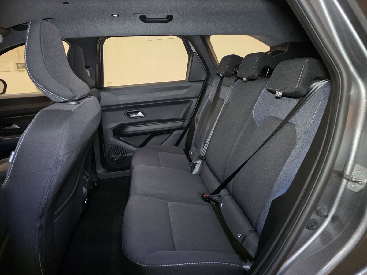 Dacia Bigster 1.8 hybrid Expression 155cv auto (8)