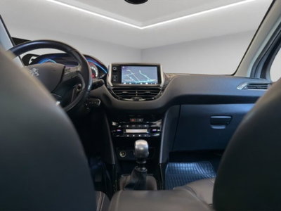 Peugeot 2008 BlueHDi 100 S&S Allure (13)