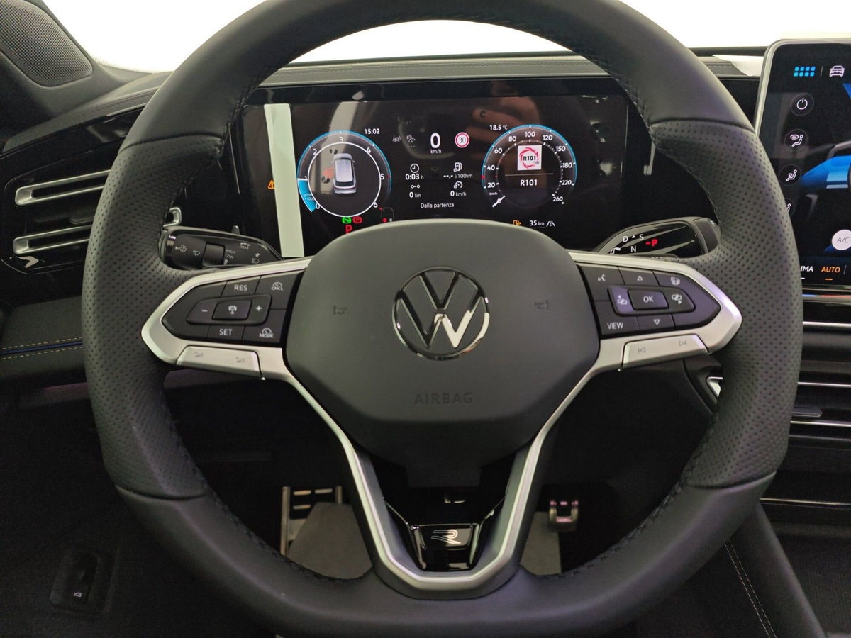 Volkswagen Tiguan 2.0 tdi R-Line 4motion 193cv dsg (12)