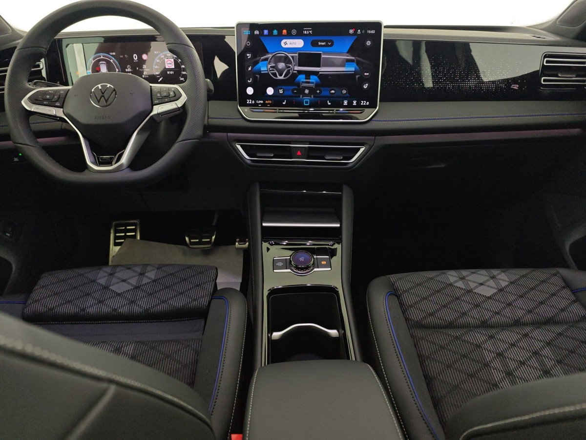 Volkswagen Tiguan 2.0 tdi R-Line 4motion 193cv dsg (13)