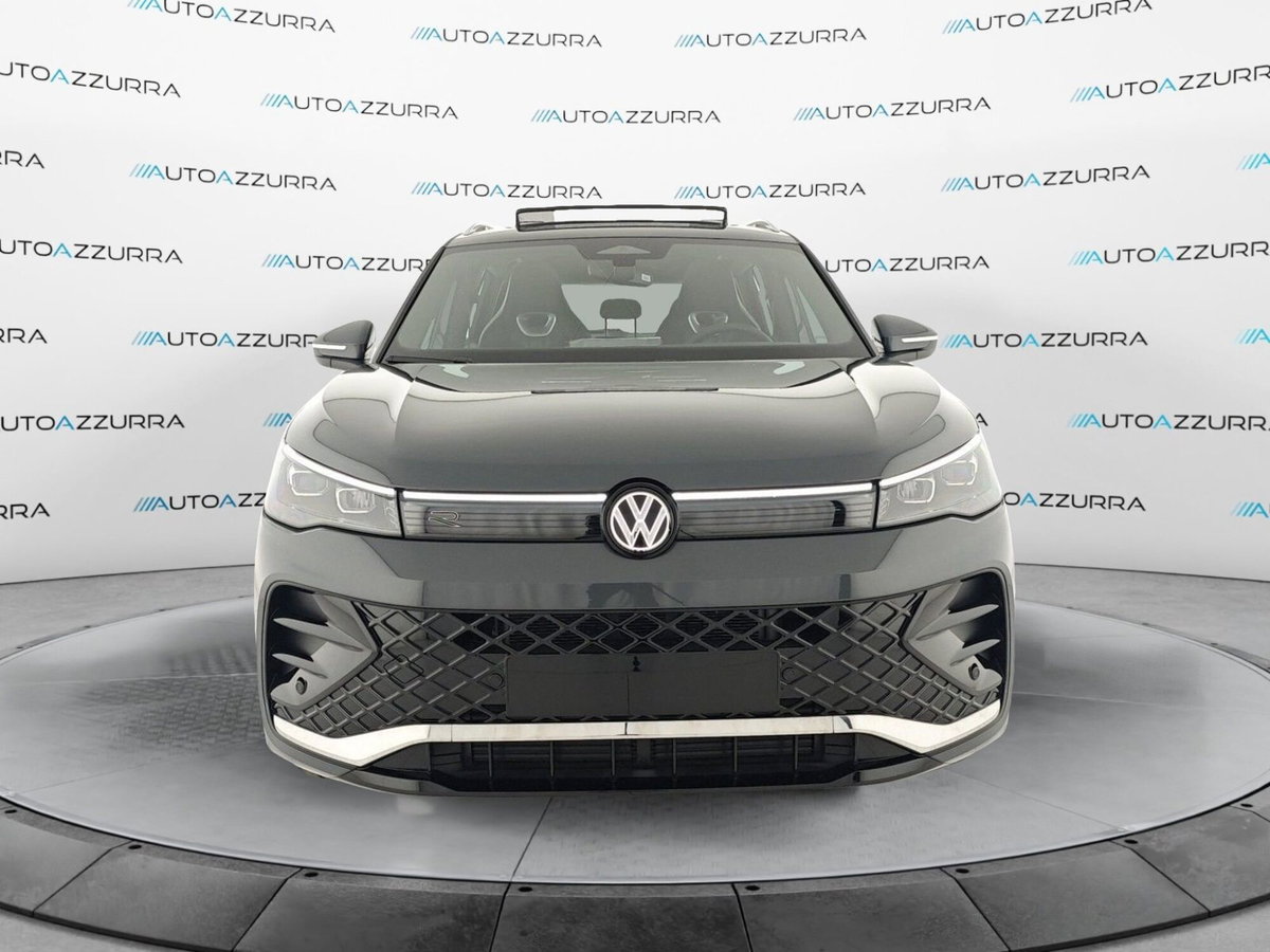 Volkswagen Tiguan 2.0 tdi R-Line 4motion 193cv dsg (2)