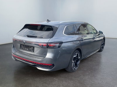 Volkswagen Passat 2.0 tdi scr R-Line 150cv dsg (4)