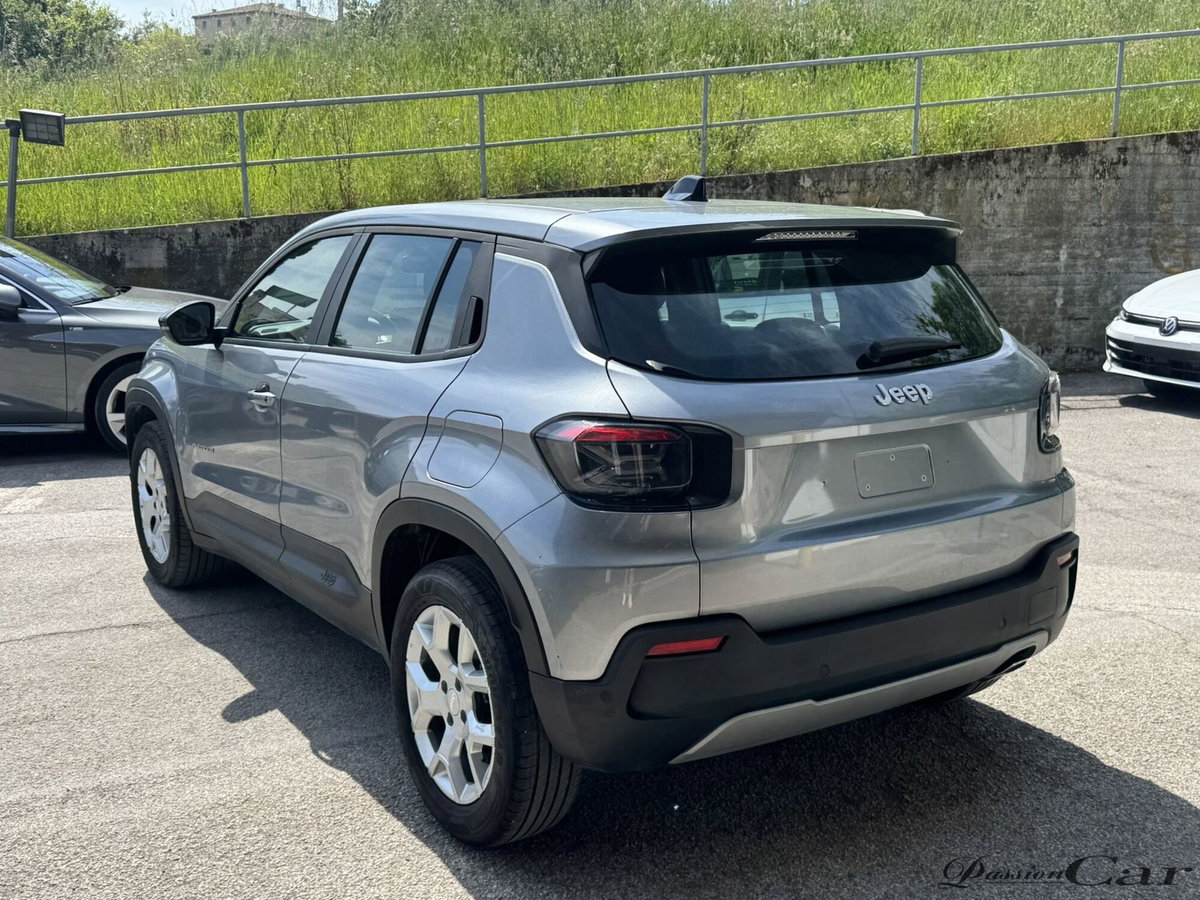 Jeep Avenger 1.2 turbo Altitude fwd 100cv (4)