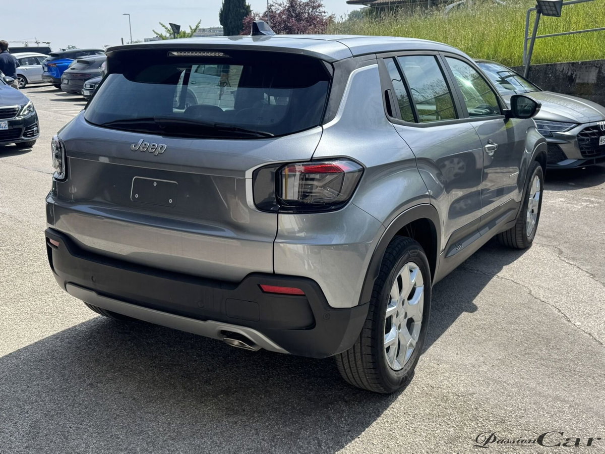 Jeep Avenger 1.2 turbo Altitude fwd 100cv (6)